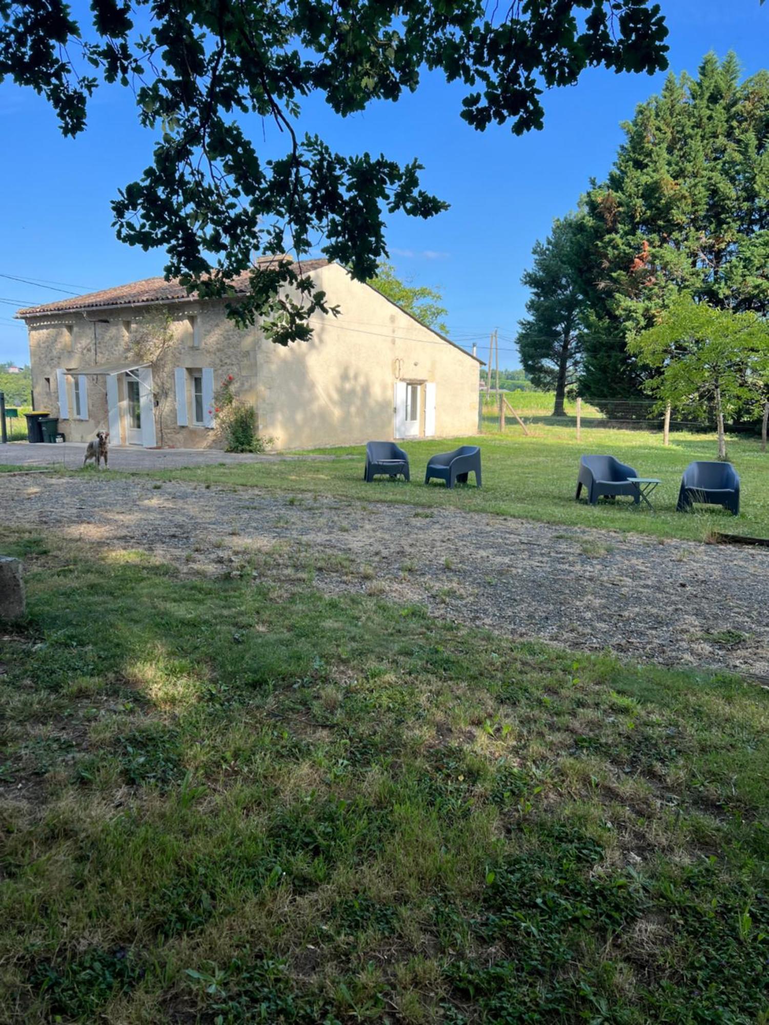 Maison De Campagne Chez Georges Saint-Sulpice-de-Pommiers Екстериор снимка
